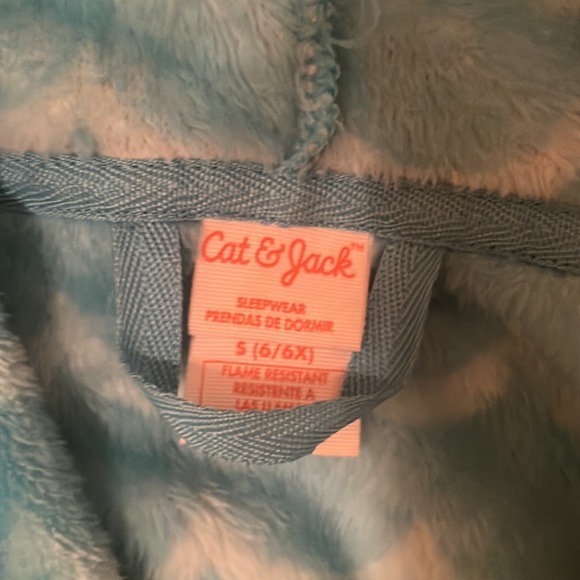 Cat and Jack adorable soft robe - Picture 2 of 3